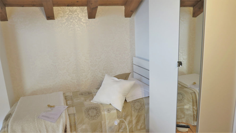 Donizetti Royal Hotel Bergamo Bagian luar foto