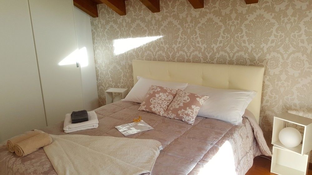 Donizetti Royal Hotel Bergamo Bagian luar foto